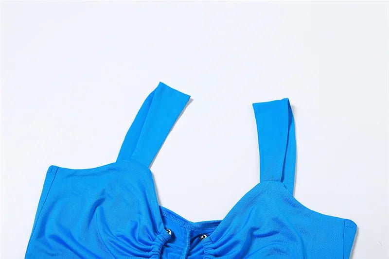 Ensemble deux pièces couture : top bustier épaules nues et jupe taille haute fendue — une silhouette sexy et affirmée au style street - fashion 2025 - Deliora