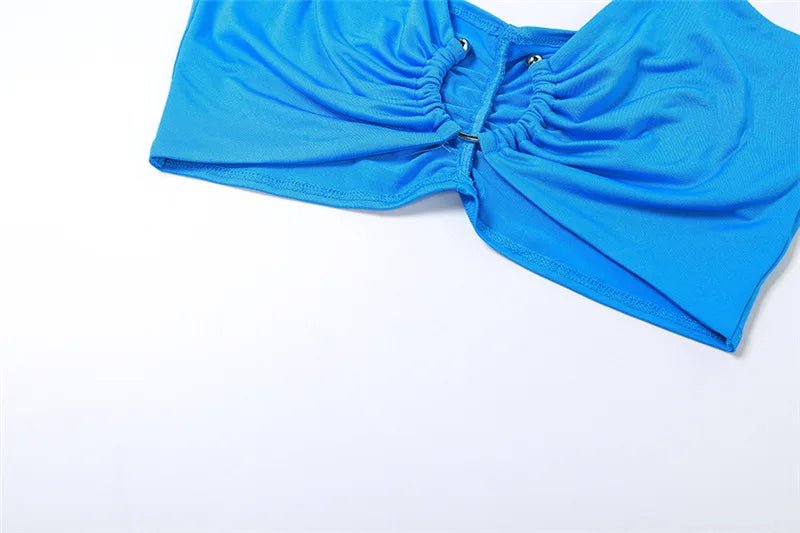 Ensemble deux pièces couture : top bustier épaules nues et jupe taille haute fendue — une silhouette sexy et affirmée au style street - fashion 2025 - Deliora